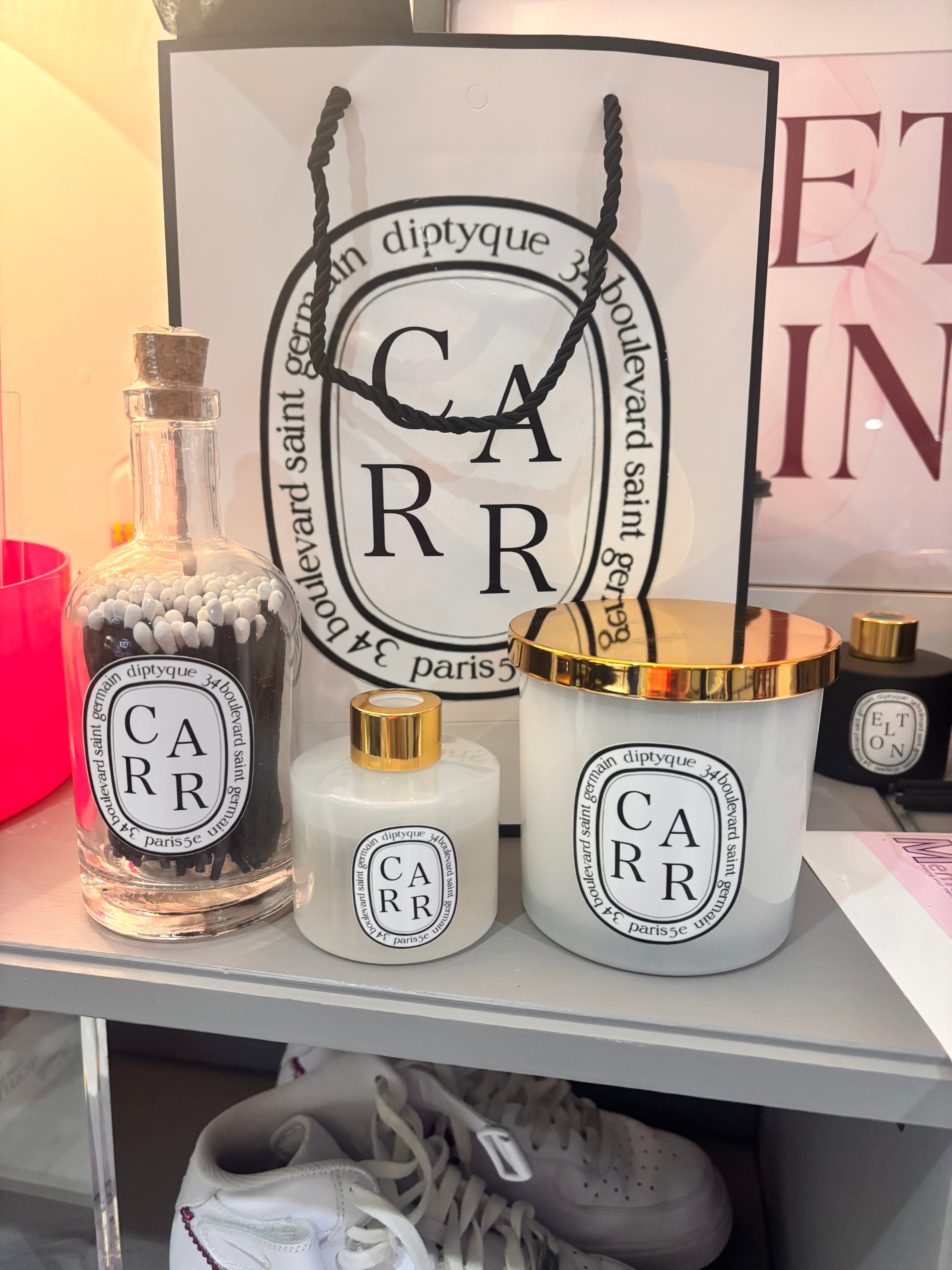 Black and white style diffuser, candle and match box set with 'Carr'.